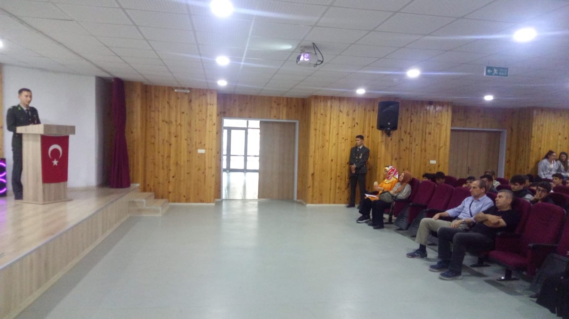 Milli Savunma Üniversitesi tanıtıldı.
